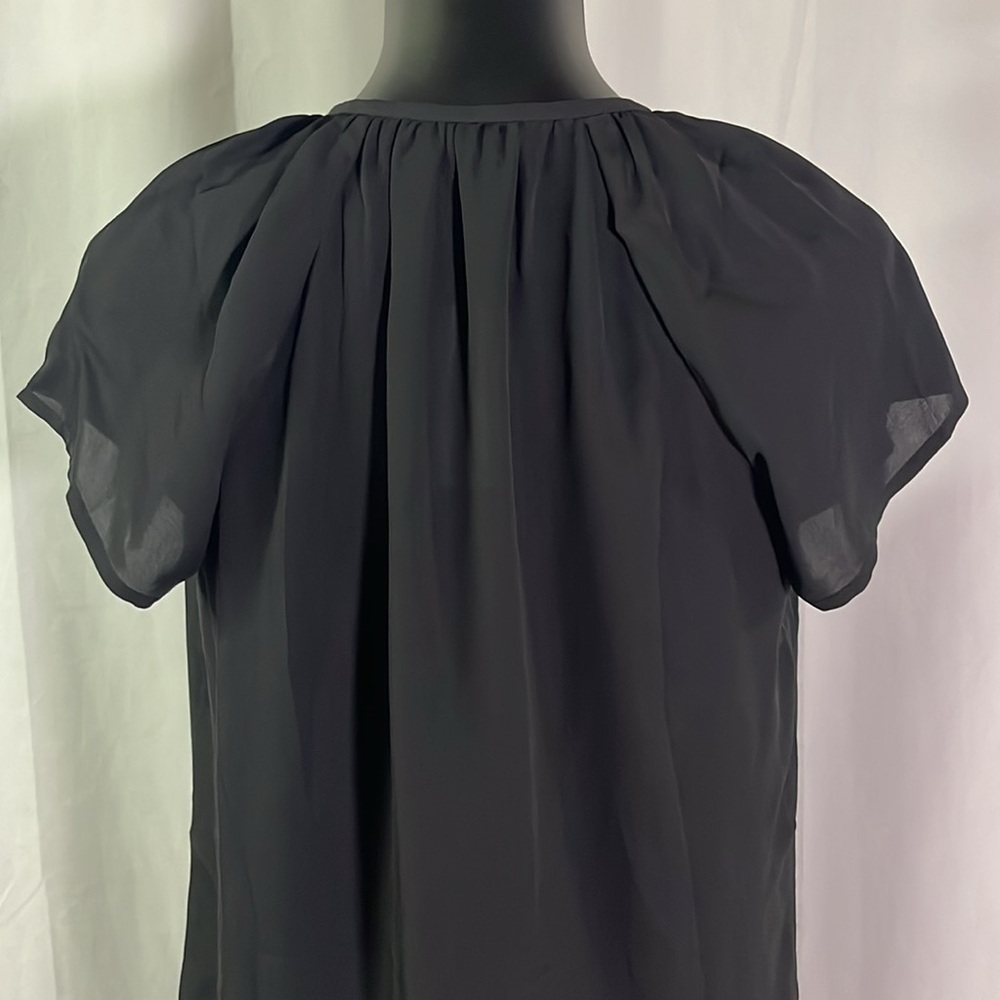 NWT Brooks Brother Black Short Sleeve Silk Keyhole Neck Blouse - Picture 10 of 16